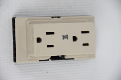 Byrne BE08316-3-E-2-I Duplex Receptacle Outlet Cubicle Panel 125V 15A
