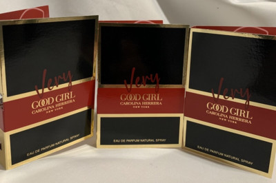 Lot of 3 CAROLINA HERRERA Very Good Girl Eau De Parfum Vial Spray 1.5ml Each