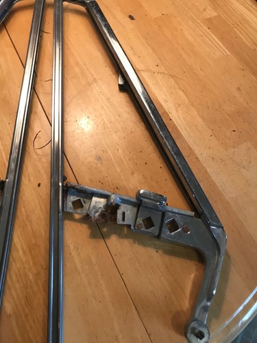 1960 -1962 VALIANT WINDOW TRACKS LEFT AND RIGHT - Picture 2 of 5