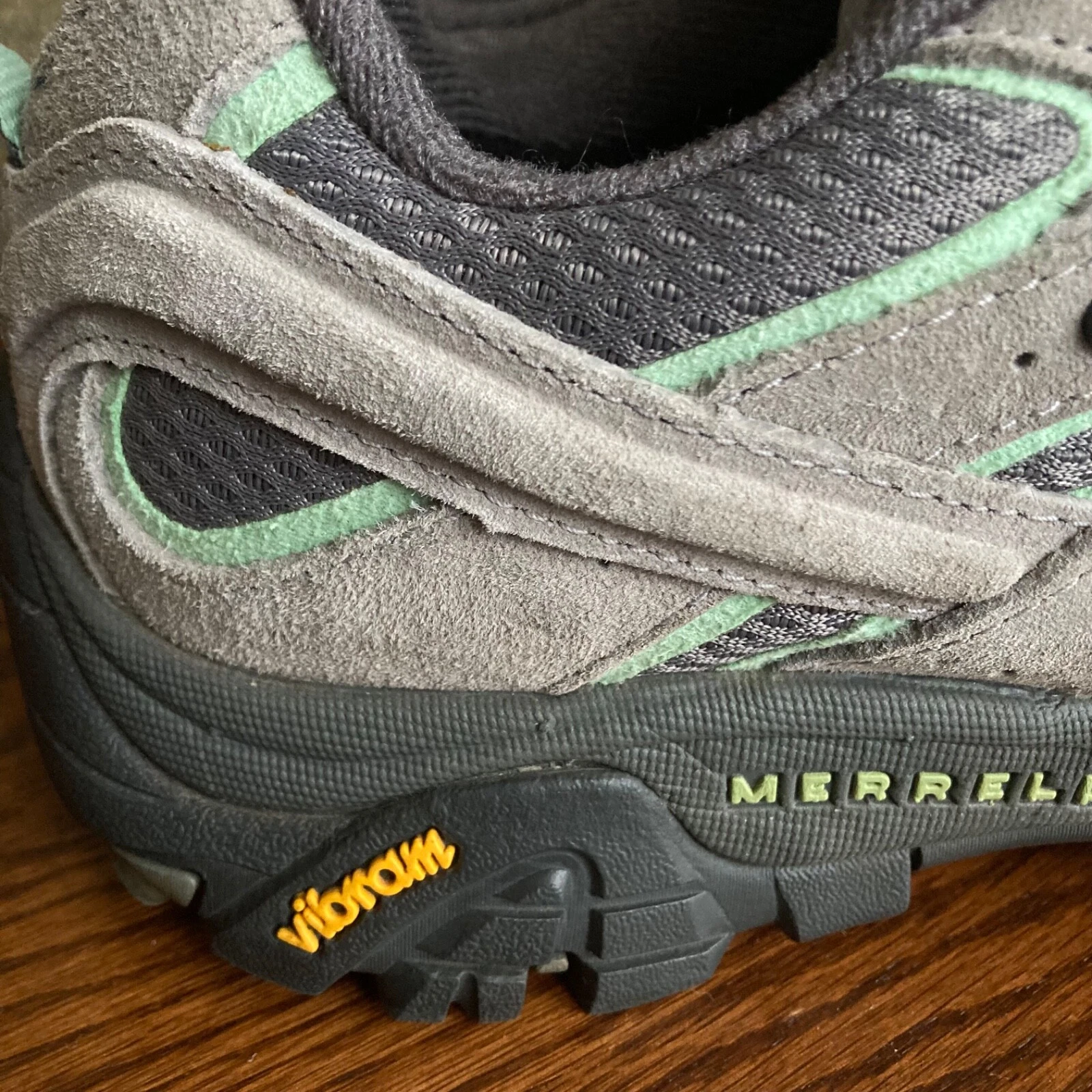 merrell moab hiking vibram gore tex waterproof boots