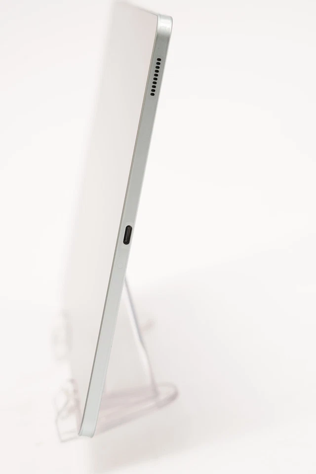 Samsung 12.4-inch Galaxy Tab S7 FE 256GB Tablet AMAZING Display - Image 2 of 4