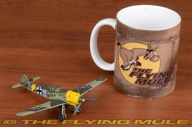 Corgi 1:72 Bf 109E Luftwaffe II./JG 1 Blue H - Image 4 of 4