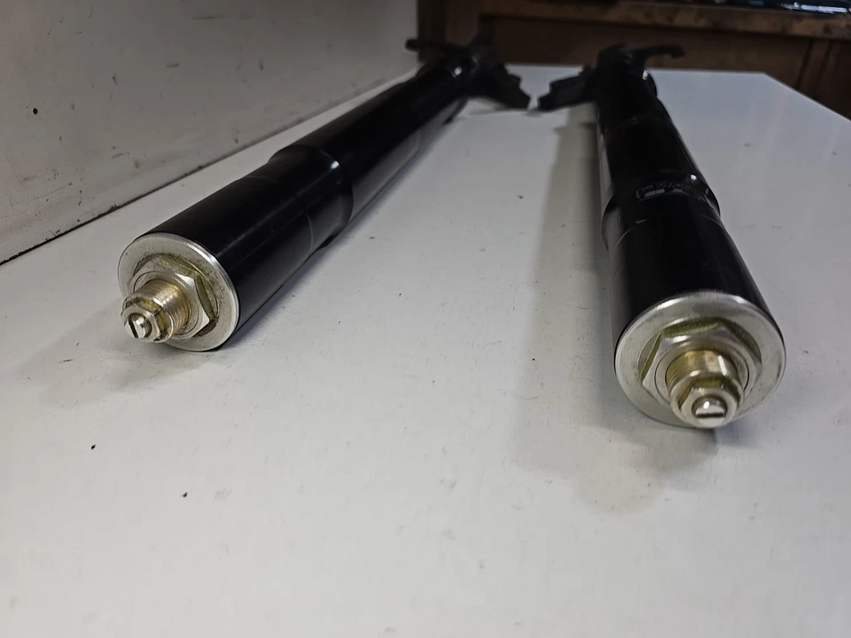 Horquillas Yamaha YZF R1 5PW 2002-2003 Foto 2 de 4