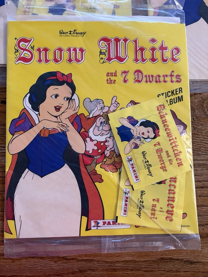 Lote 8 conjuntos iniciais selados Panini Branca de Neve pacotes multilíngues Disney década de 1980 - Imagem 4 de 4