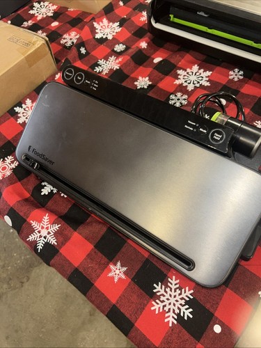 FoodSaver VS3170 Multi-use Food Preservation System Vacuum Sealer