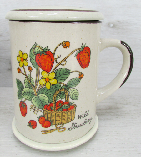 Vintage Wilde Erdbeere Kaffeebecher Steingut mit Deckel/Untersetzer Cottagecore Retro - Bild 13 von 13
