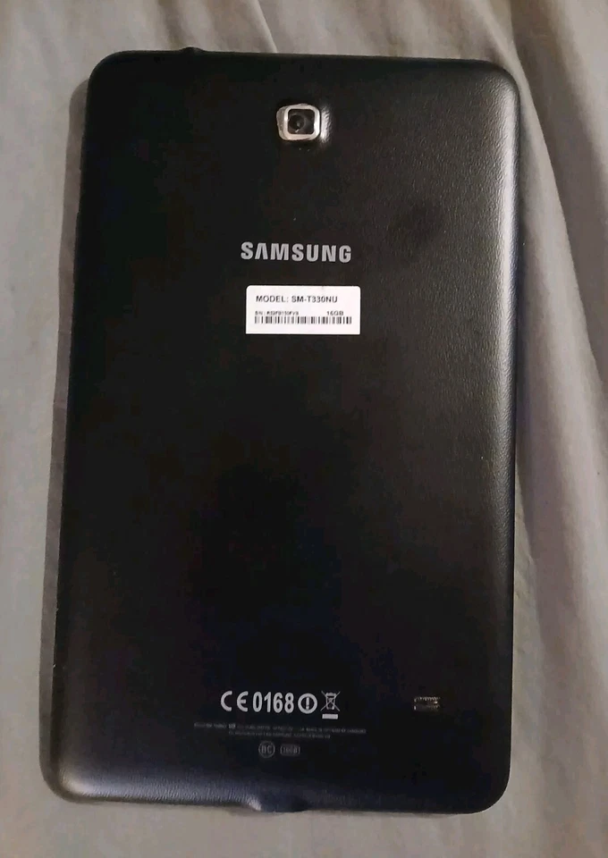 Tablet Samsung Galaxy Tab 4 SM-T330NU 16GB Negra 8" Foto 3 de 4