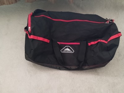 High Sierra 86 Liter Cargo/Sports Duffel Bag Black w/Red Trim 15