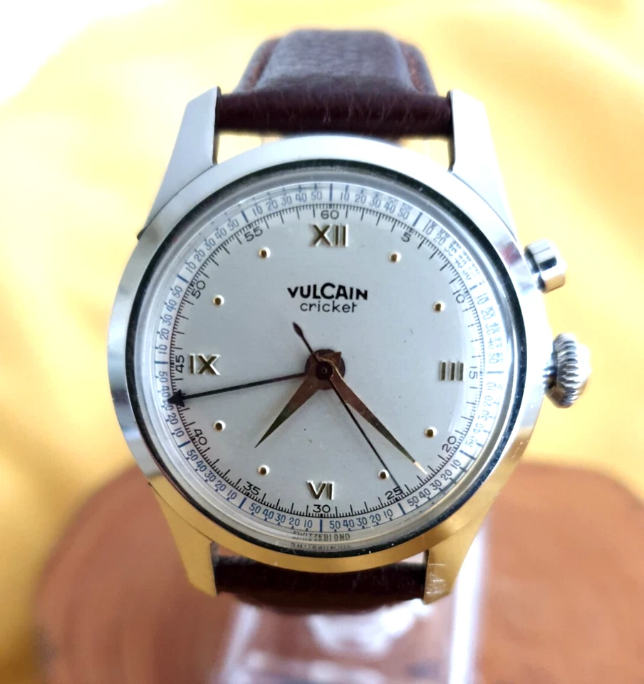 WOW! Reloj Hombre Distintivo De Colección Vulcain Cricket V120 Alarma 17J Suizo Años 50. Foto 4 de 4