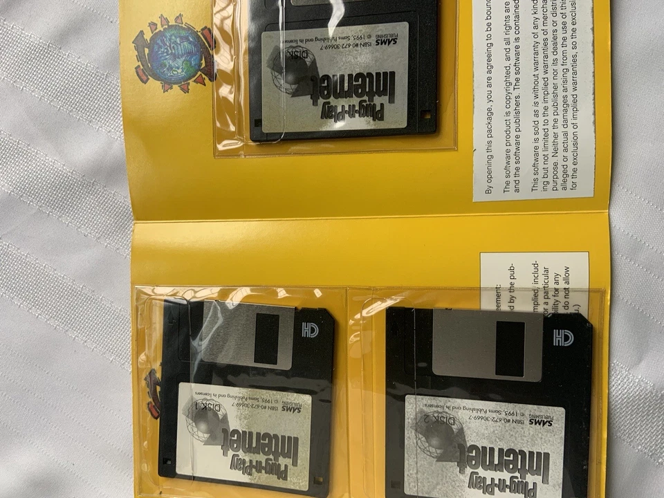 Plug-n-Play Internet For Windows ( Vintage 1995 First Edition ) 3 Floppy Disks - Image 2 of 4