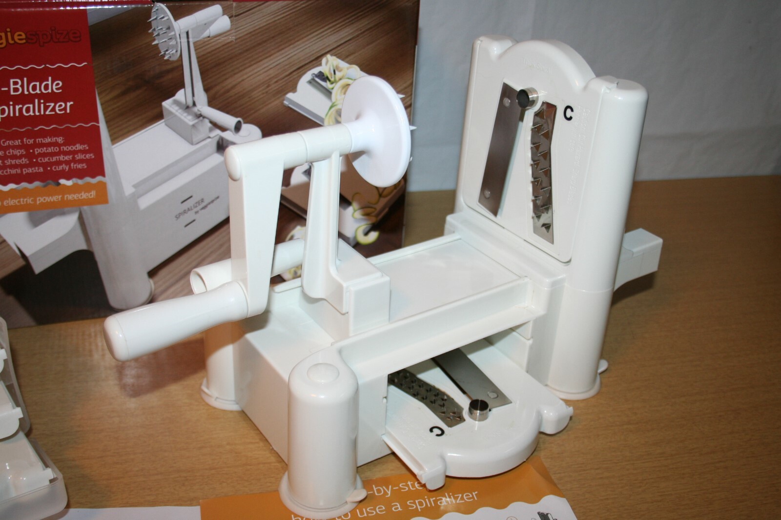  5-Blade Vegetable/Fruit Spiralizer with Suction Cup Feet in Box VeggieSpize