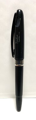 Pentel Tradio Stylo Refillable Fountain Pen / TRJ50-A / Black