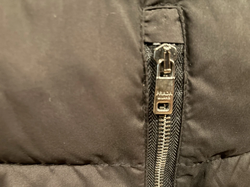 Prada Vintage Padded Nylon Down Bomber Vest Black Size 50 (40us) Made in Italy - Image 4 of 4