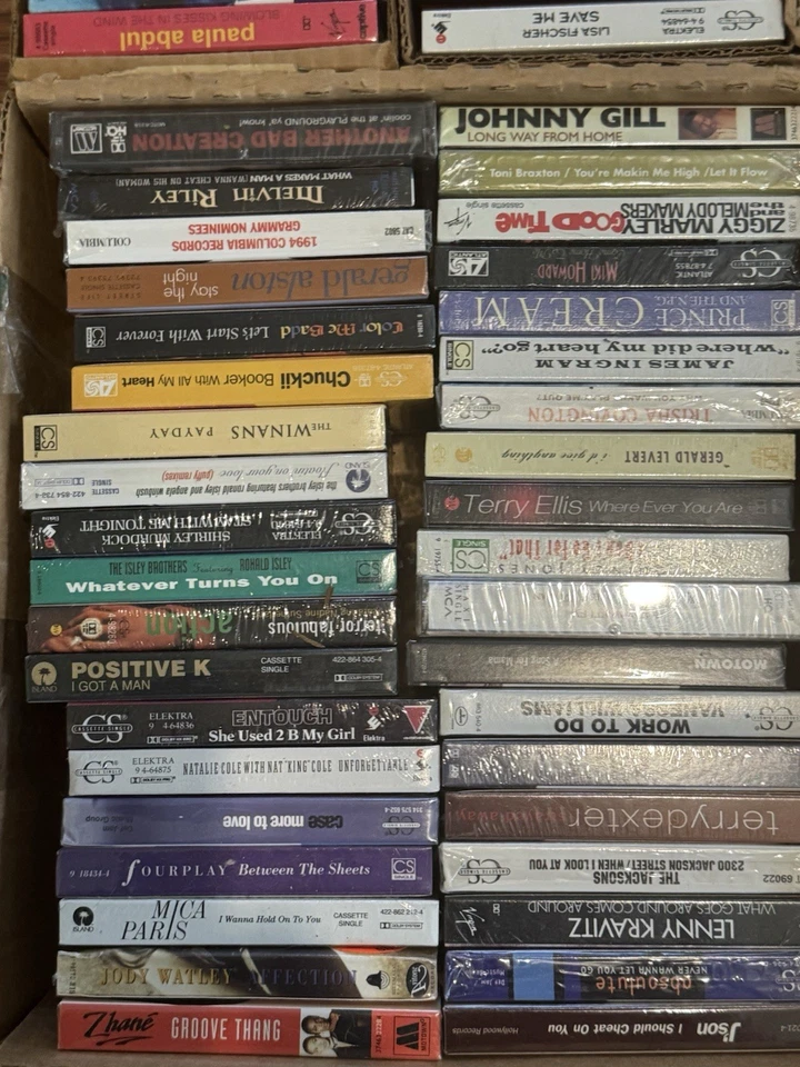 Large Lot Cassette Singles R&B Rap Rock Most Sealed 90s Collection Some Rare Foto 2 de 4