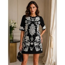 Dolce & Gabbana Black Jacquard Lace Appliqué Shift Dress IT 44 US size 8