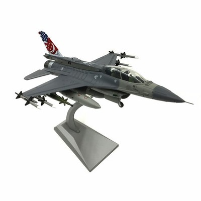 Amer Com 1:72 Air Force F-16D Fighting Falcon D Block-52 Diecast Display Model