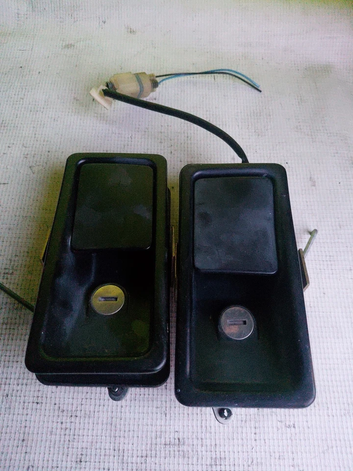 Land Rover Discovery 1997 1/Ranger puerta delantera hendidura aspecto conjunto 1 Lefh Power Foto 3 de 4