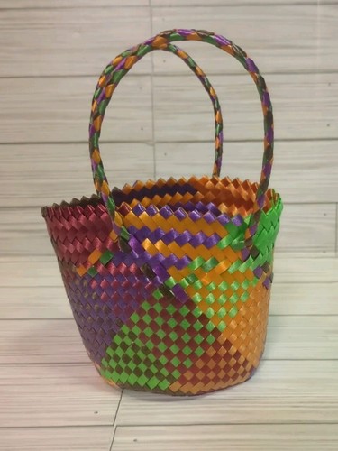 Mini bolso tejido a mano Share The La Canasta Experience arco iris - Imagen 6 de 6