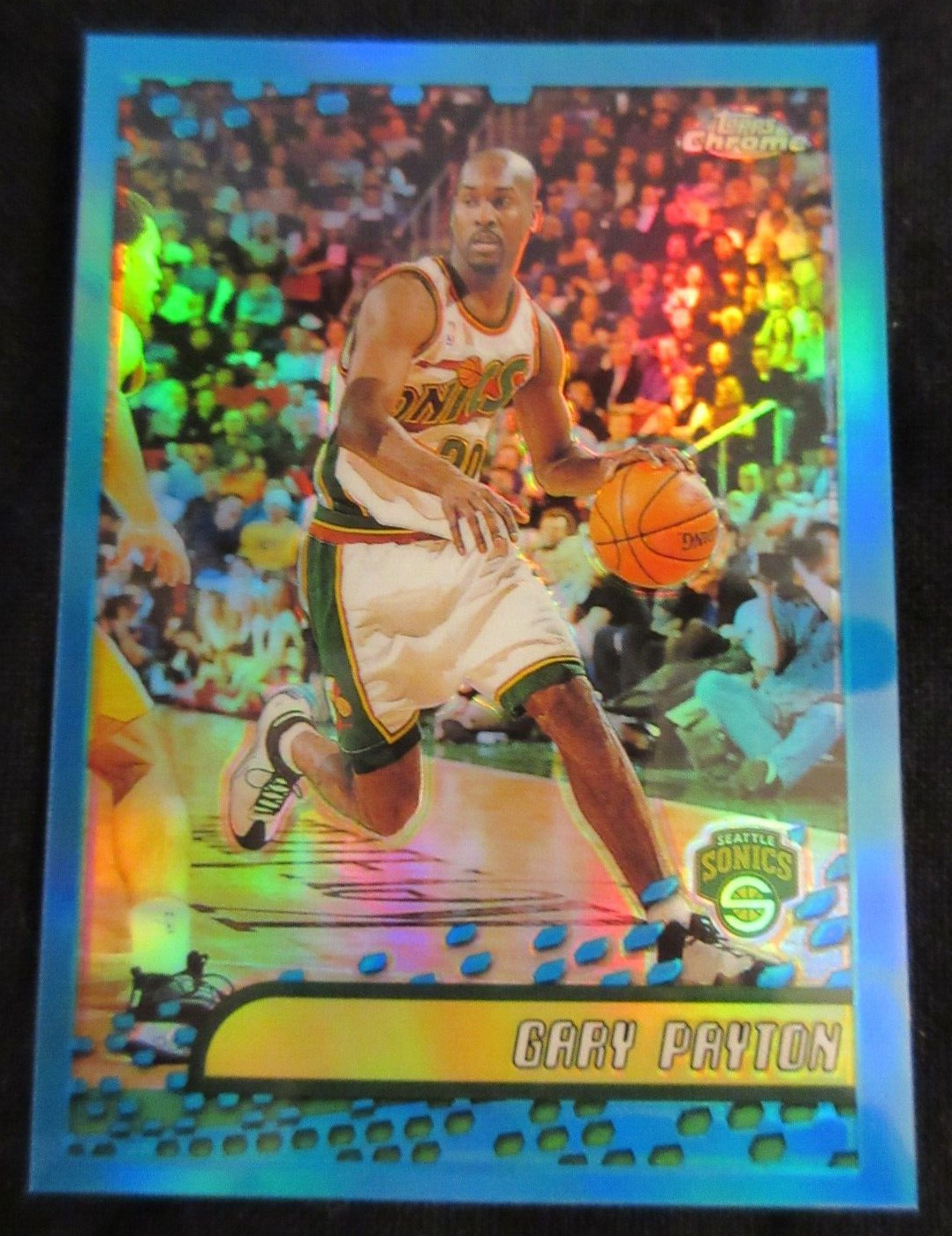 2001-02 Gary Payton Topps Chrome Refractor #62 Seattle Supersonics HOF Card