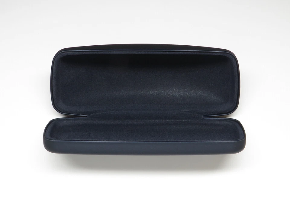 NAUTICA ESTUCHE RÍGIDO PEQUEÑO COLOR AZUL MARINO OSCURO PARA ANTEOJOS / GAFAS Foto 3 de 3