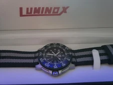 LUMINOX NAVY SEAL Rare 3100 Mens Watch Stainless NATO Band