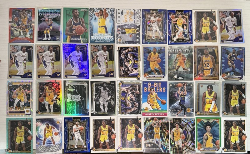 NBA Los Angeles Lakers 88-Card team lot; 35 rookies; inserts, refractors, SPs