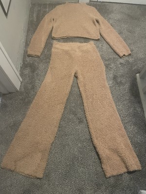 Aerie Tan Marshmallow Fuzzy PJ Sets With Cropped Top And Wide Leg Pants Size M