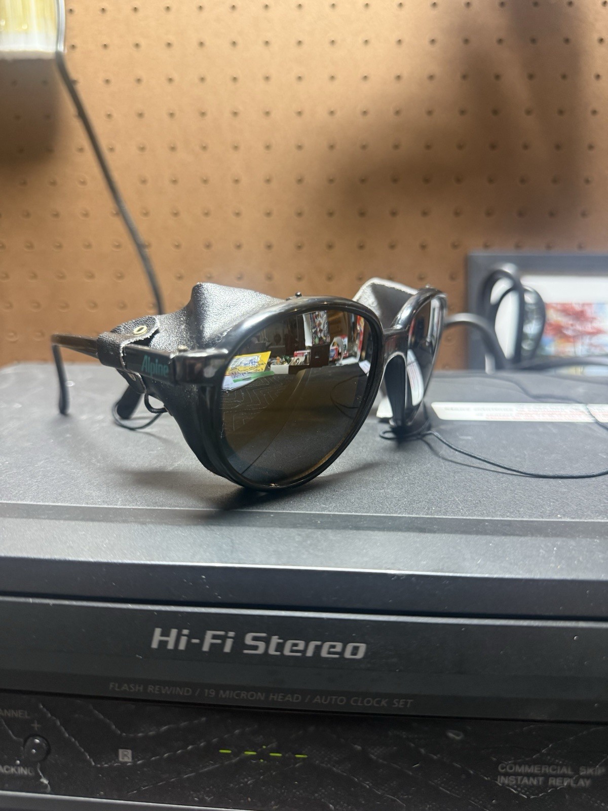 Gafas de sol vintage Alpine Glacier - protectores laterales de cuero estilo montañismo