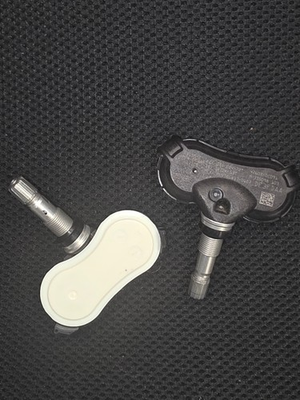 #ad 2 Genuine Toyota Tire Pressure Monitoring System TPMS Sensors 42607 0C091 $28.00