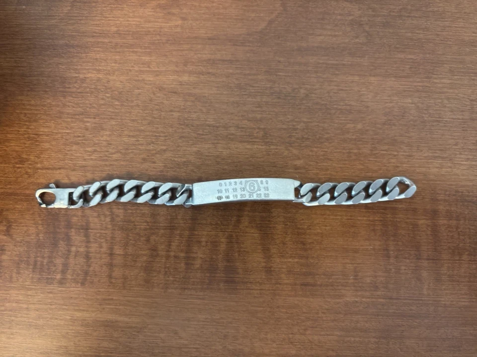 Pulseira de corrente clássica Mm6 Maison Margiela tamanho P - Imagem 2 de 4