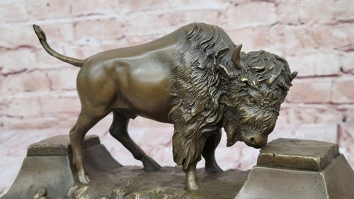 Handmade Buffalo Bison American ArtistRussell Hot Cast Bronze Statue Art Sale - Picture 5 of 10