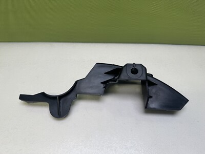   FORD FOCUS AUTOMATIKGETRIEBE INSPEKTIONSDECKEL SCHUTZ 3M5Q6D046GC 2012  7.1