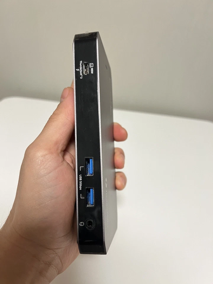 Plugable TBT3-UDC3 USB Type C Thunderbolt 3 Dual Display Dock (No Power Supply) - Image 2 of 4
