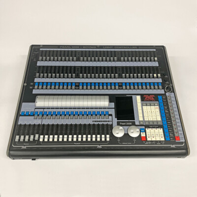 Avolites Pearl 2008 Console with Road Case
