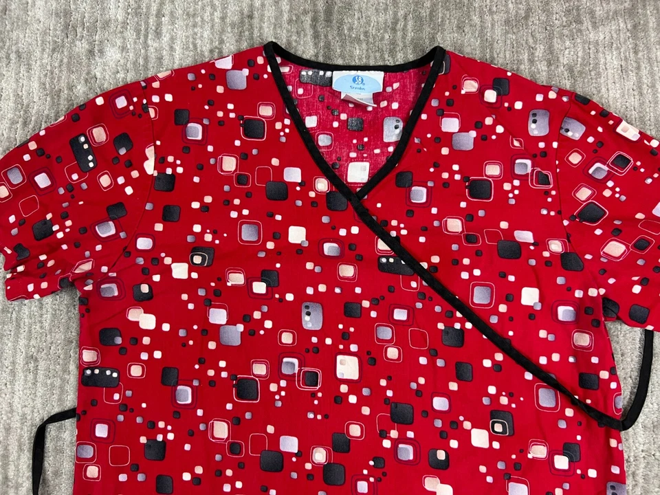 SB Scrub Top Womens Small Red Shortsleeve Geometric - Image 2 of 4