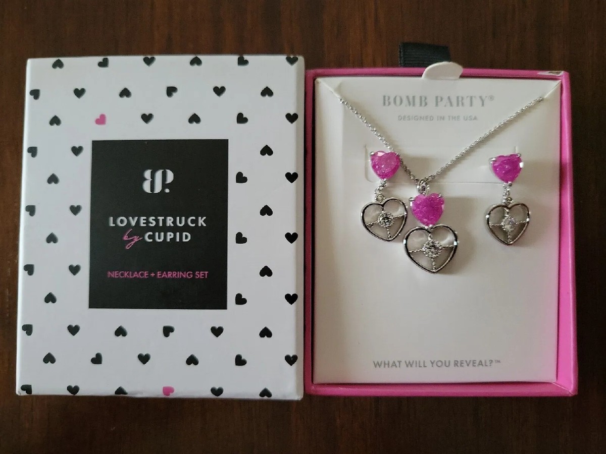 BOMB PARTY 🎈 RBP6078 LOVE STRUCK BY CUPID SPARKLE EARRING BOMB PARTY 🎈 RBP6078 LOVE STRUCK BY CUPID SPARKLE EARRING