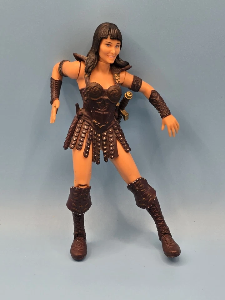 Экшн-фигурка Xena Warrior Princess Toy Biz 1996 отдельный поврежденный неполный меч - Изображение 2 из 4