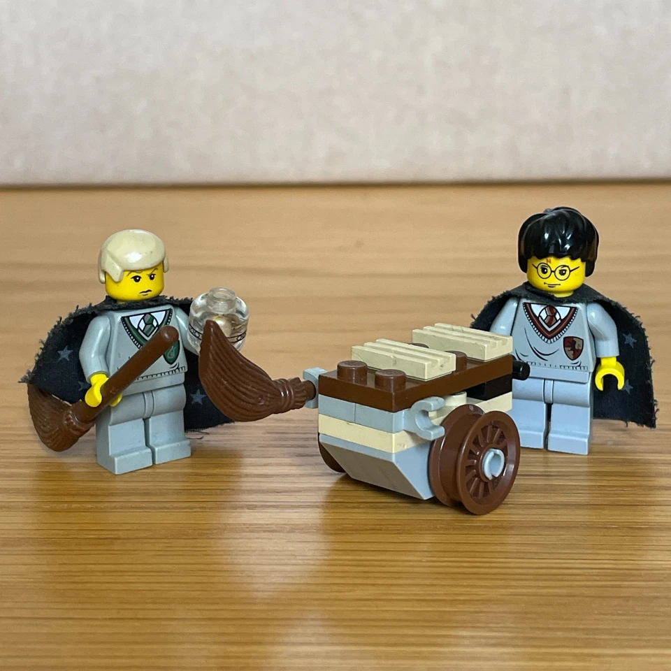 LEGO Harry Potter 4711 Flying Lesson, photo 1 of 4