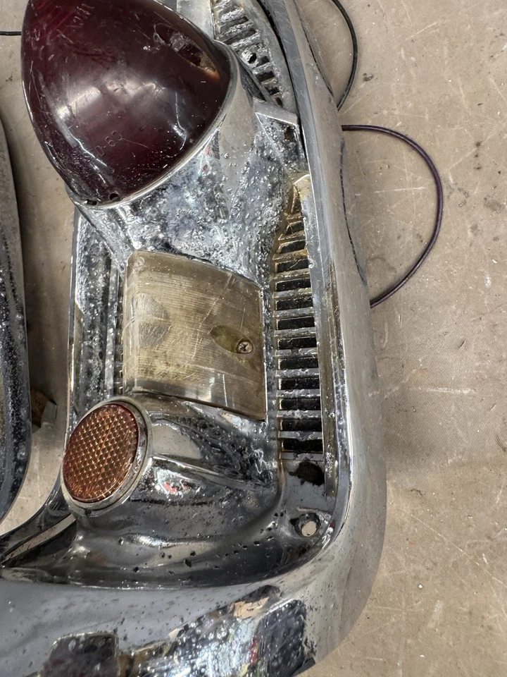 Chevy Belair 1956 luz trasera lámpara trasera luces traseras luz Nomad 150 210 puerta de combustible equipo original Foto 2 de 4