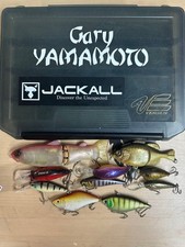 JACKALL Lure Fishing Hard Plugs Set 10pcs Case Excellent Condition