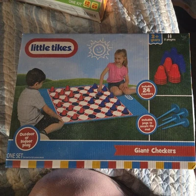 Giant Checkers Little Tikes Indoor Outdoor Play Ages 3+ For 2 Players - Image 1 of 3
