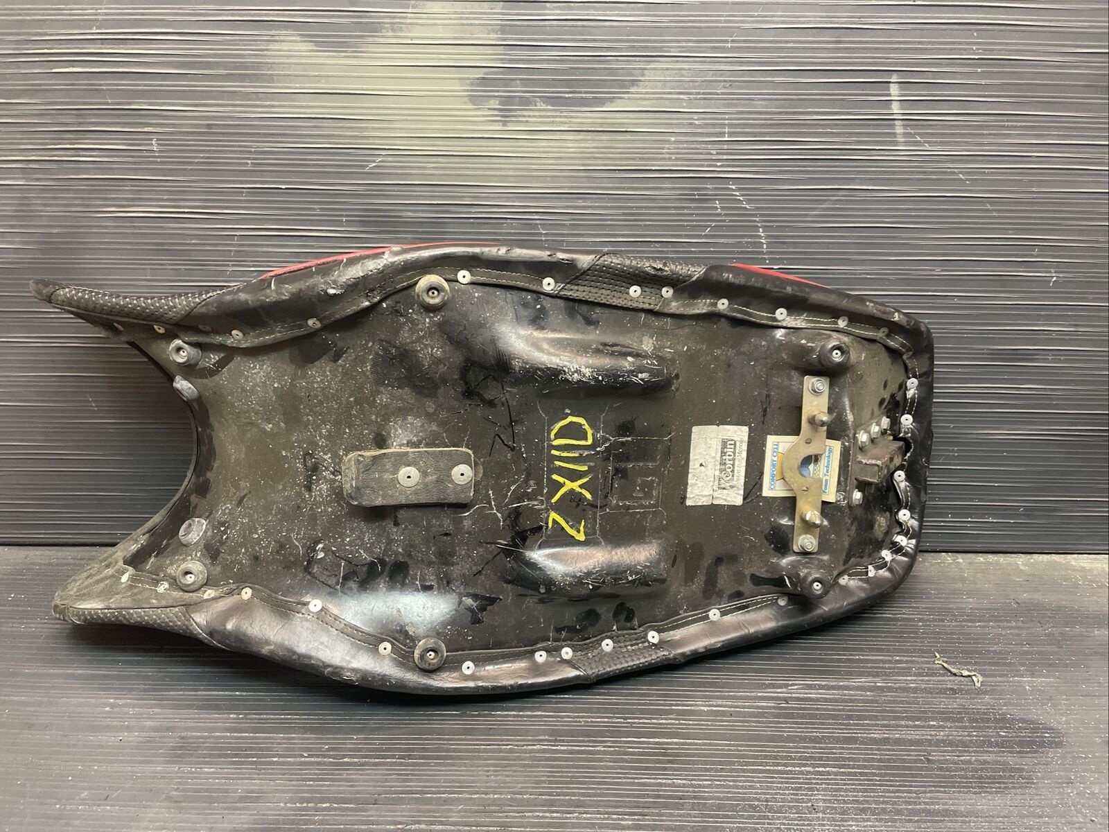 96 Kawasaki Ninja ZX 11 Zx11 Seat Pillion OEM for sale online | eBay