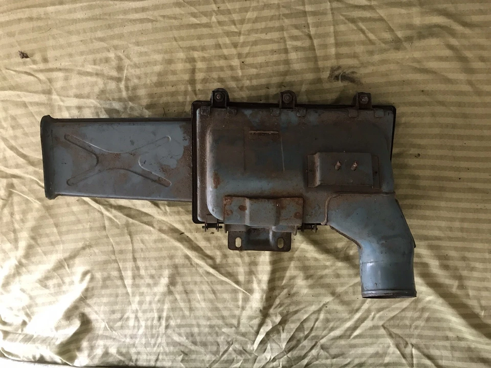 Conjunto de caja de filtro de admisión de aire Datsun 280z OEM 1975 1976 1977 1978 Foto 3 de 4