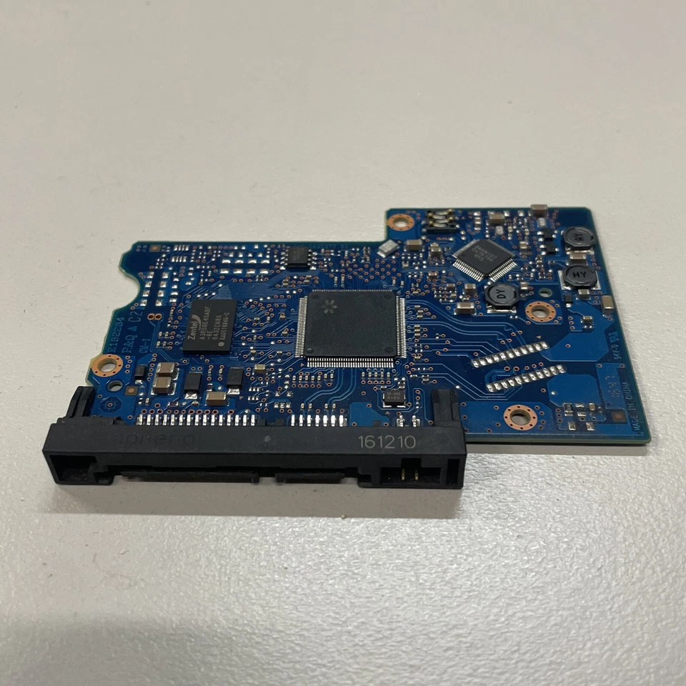 Toshiba HDKPC03A0A02 3.5" 1 TB SATA HDD PCB Board 220 0A90377 01 - Image 2 of 4