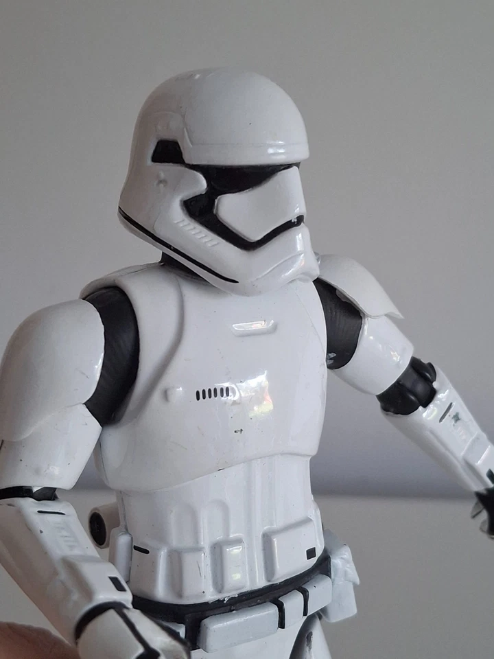 STAR WARS ELITE SERIES FIRST ORDER STORMTROOPER DISNEY STORE DIE CAST - Image 2 of 4