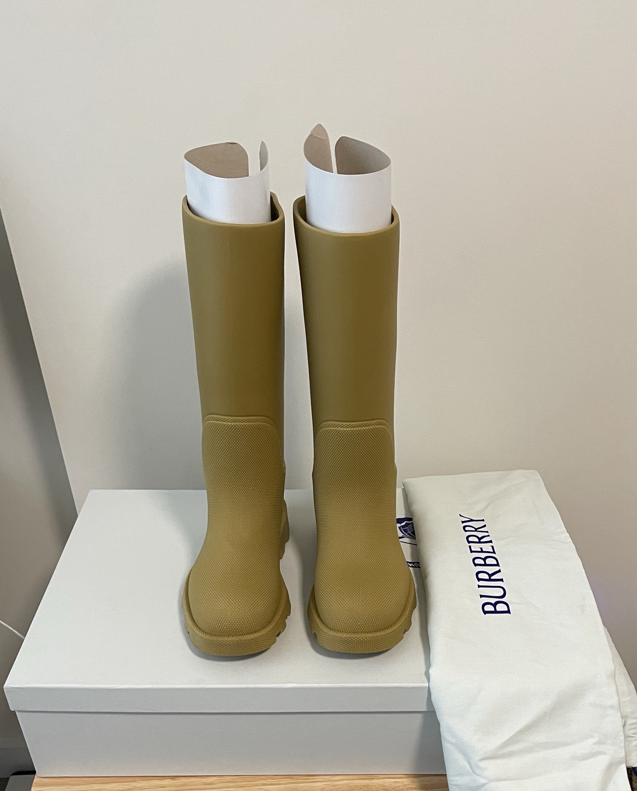 Burberry Marsh Rain Knee High Boots Size 37 thumbnail 5