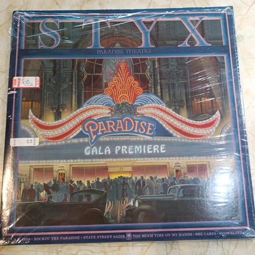 Styx. Paradise Theater. EX Vinyl LP. 1980. In Shrink With Hype. Ex Cover. - Picture 2 of 4