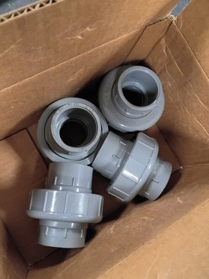 GF piping systems 1 1/2  CPVC Schedule 80  Union Socket x Socket Pipe Fitting