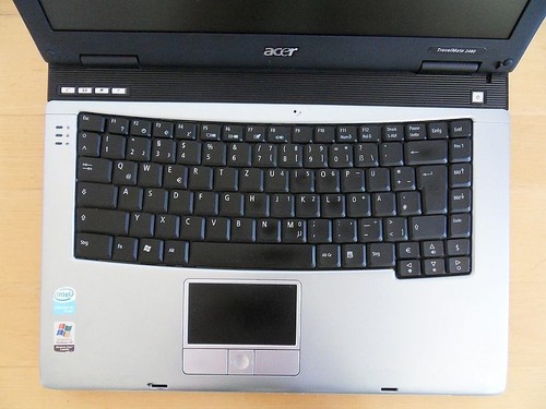 Acer Travelmate 2480 - Imagen 2 de 9