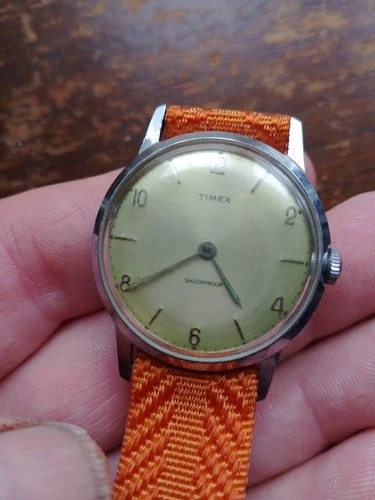 VTG Timex Mens Shockproof Mechanical Watch (Not Working) UK Made 31mm Case 1970s